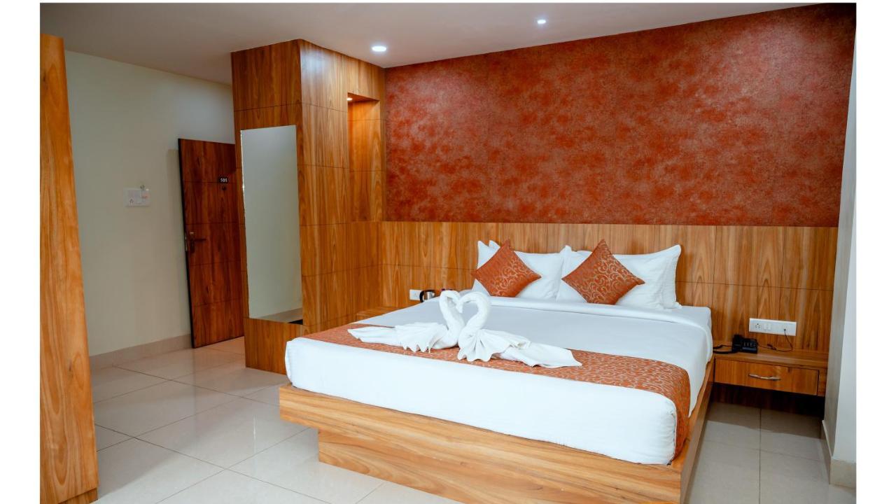 Hotel Dc Star Tarapith Buitenkant foto