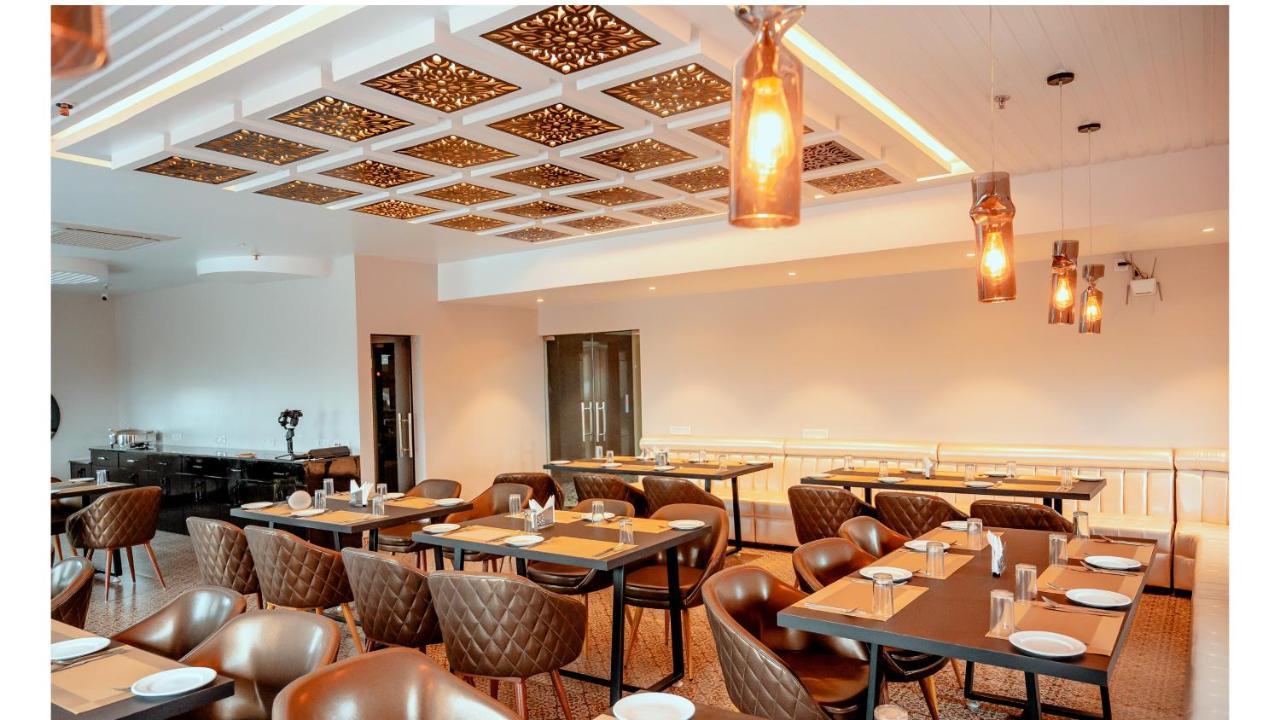 Hotel Dc Star Tarapith Buitenkant foto