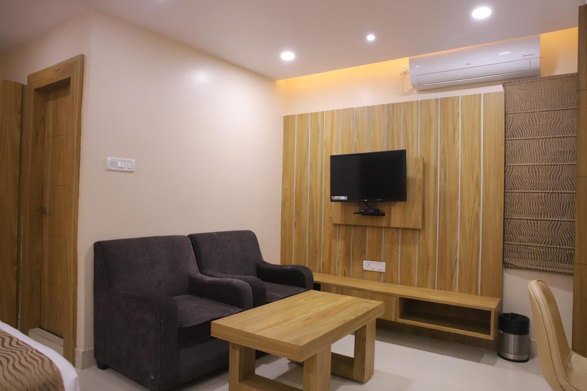 Hotel Dc Star Tarapith Buitenkant foto